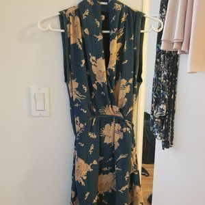 Wilfred Aritzia floral dress